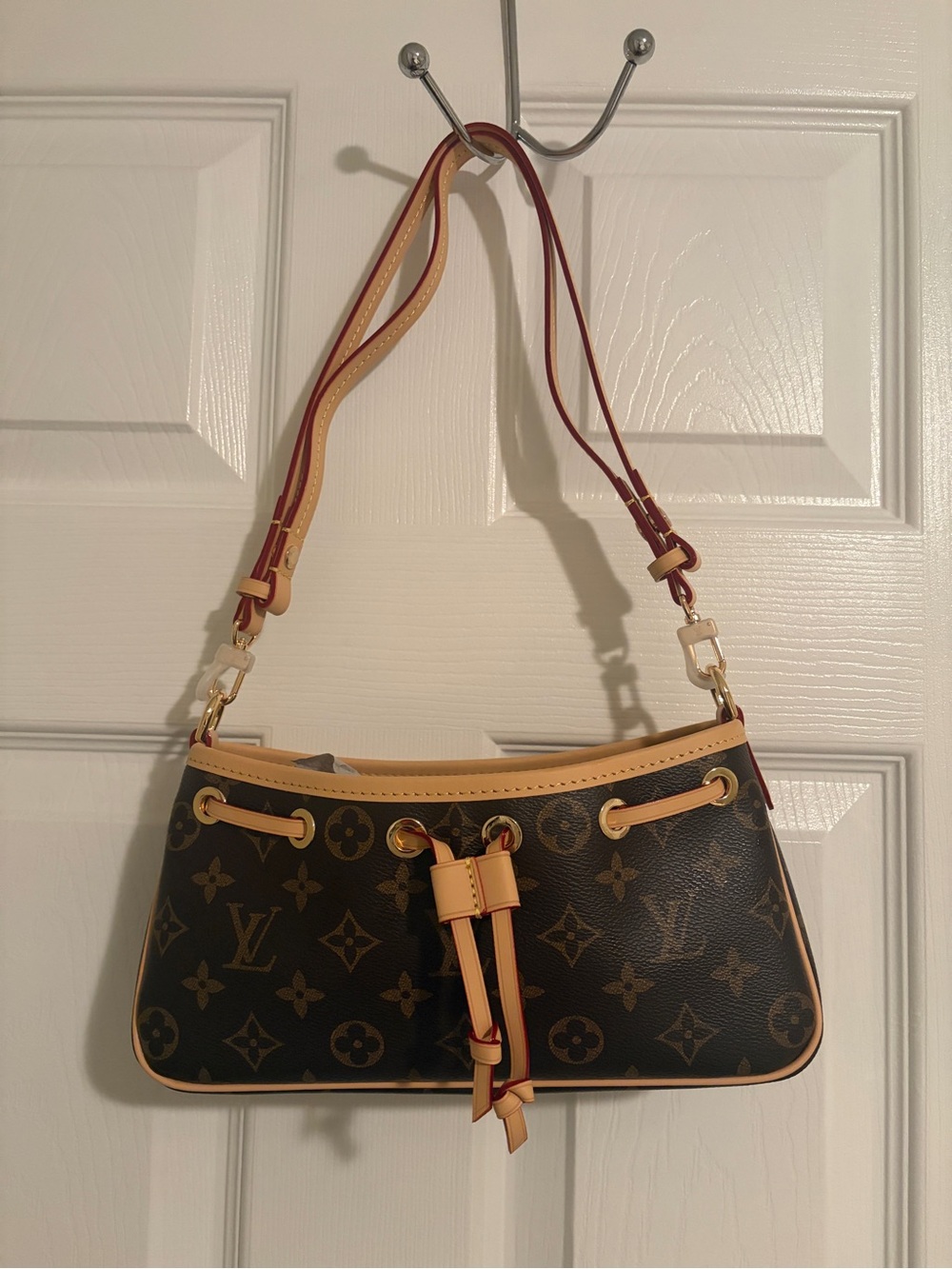 Luxury Monogram Shoulder Bag in Brown and Tan